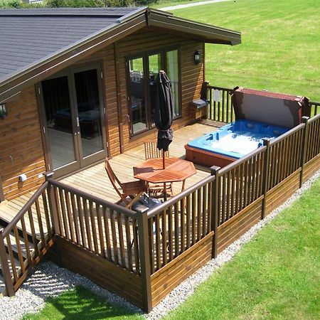 Wighill Manor Lodges タッドカスター エクステリア 写真